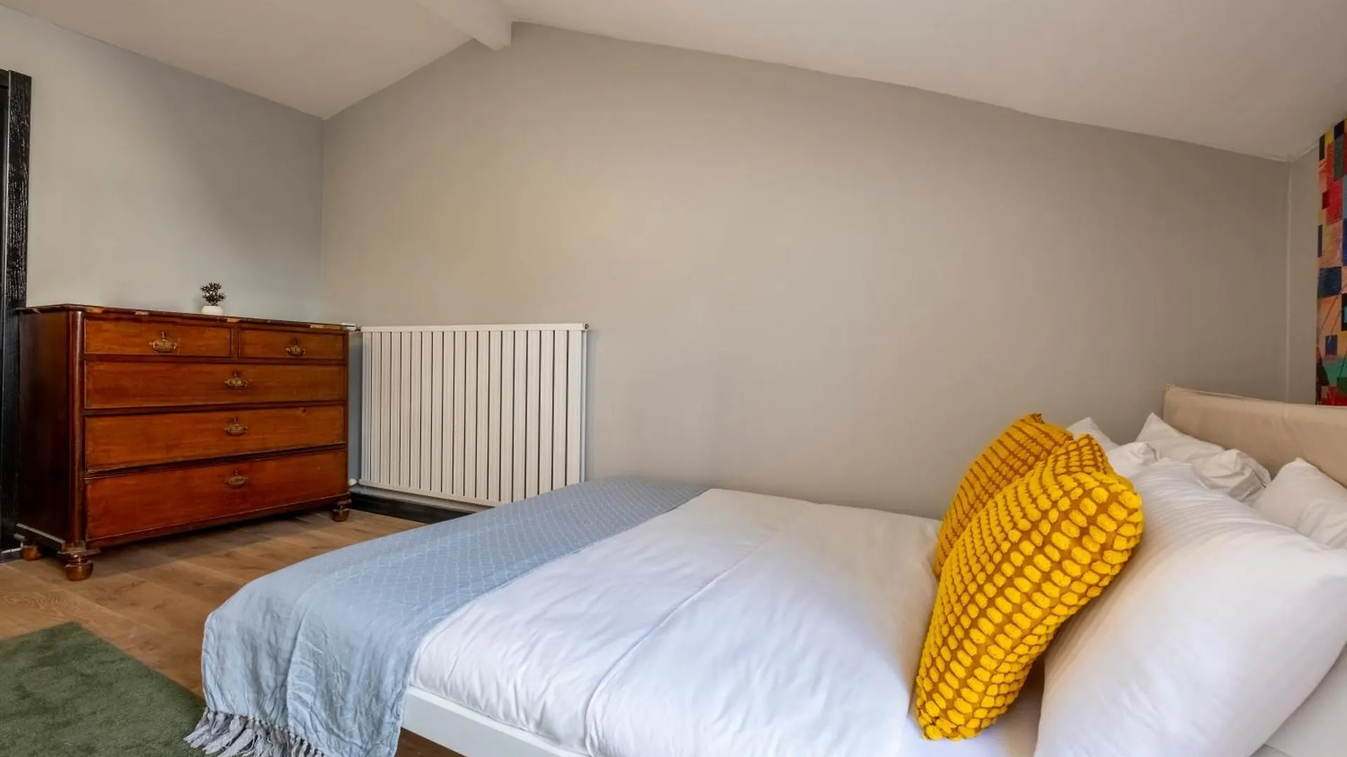 Fourlex Single Detached House - 2 Bathrooms - Central Location - Private Terrace 伊斯坦布尔 土耳其