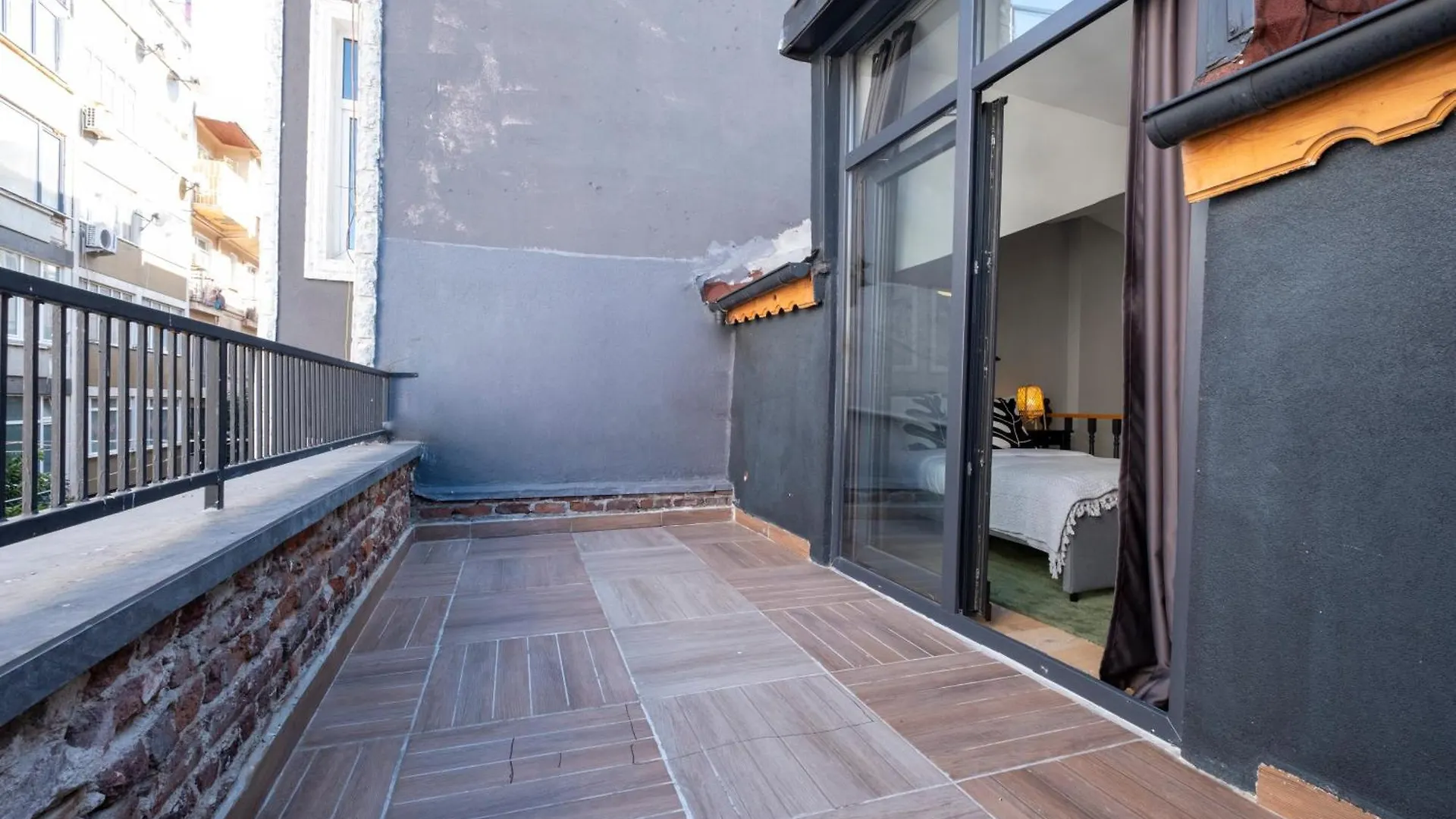 别墅 Fourlex Single Detached House - 2 Bathrooms - Central Location - Private Terrace 伊斯坦布尔 土耳其